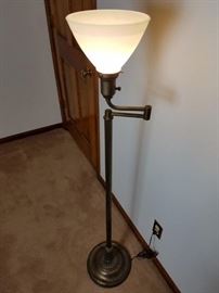 Swing Arm Brass Floor Lamp https://ctbids.com/#!/description/share/87138