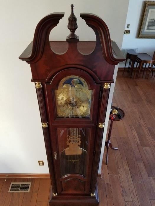 Crotch Mahogany Grandfather Clock "Like New" https://ctbids.com/#!/description/share/85433