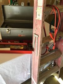 Craftsman tool box and 5 ladder