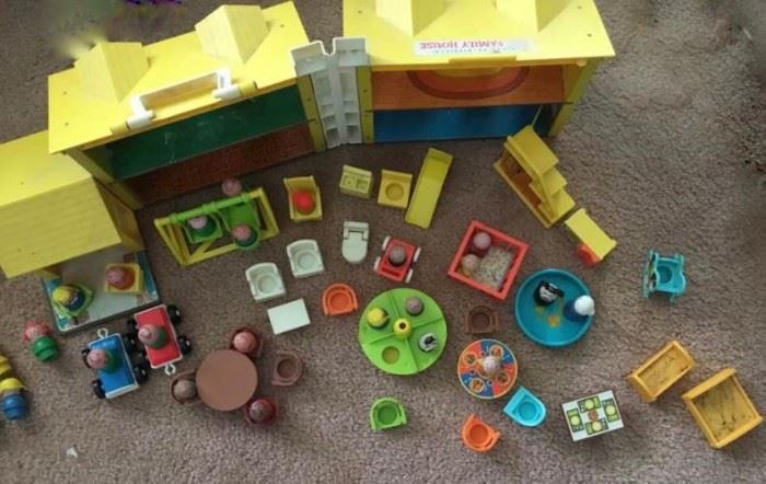 Fisher Price Family House