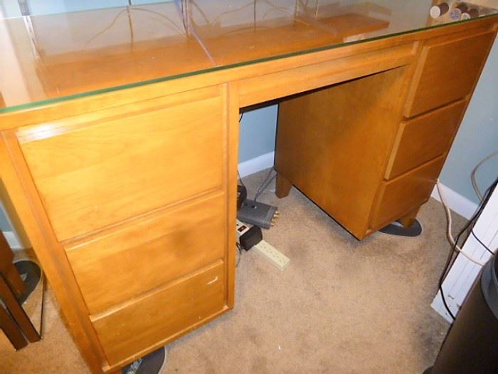 Super Sturdy Desk/Hobby Center w/Glass Top $150!