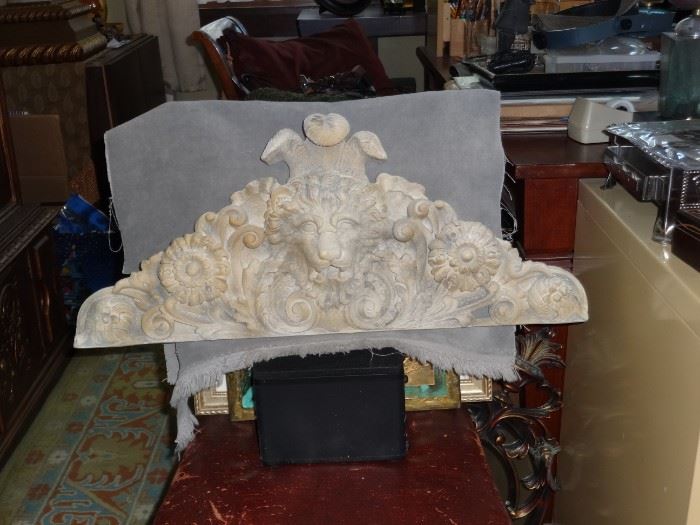 Concrete Decorative Lion's Head Mantel Piece or Wall Hanging. Heavy.