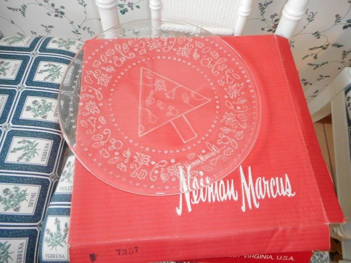 Neiman Marcus Christmas Glass Tray 1997 with Box