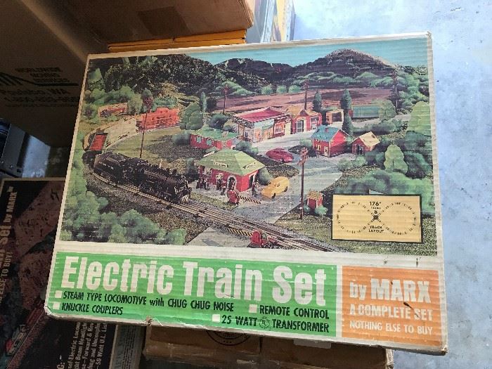 Marx # 4351 Train Set in original Box $ 94.00