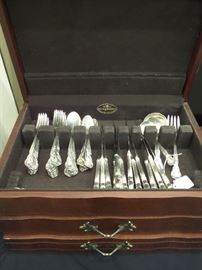Reed & Barton Easterling Glynda Sterling - 12 settings plus serving pieces.  THIS ITEM WILL NOT BE DISCOUNTED.