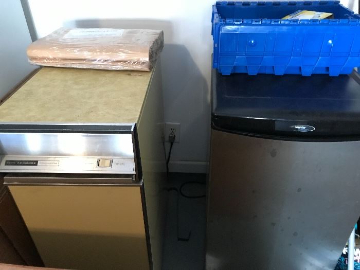 fridge and ice machine
