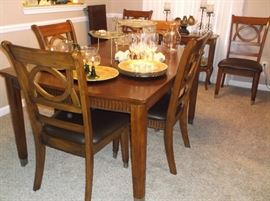 Contemporary dining table w/leaf and six chairs