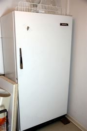 Norge Refrigerator