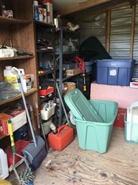 Hand & yard tools, storage bins