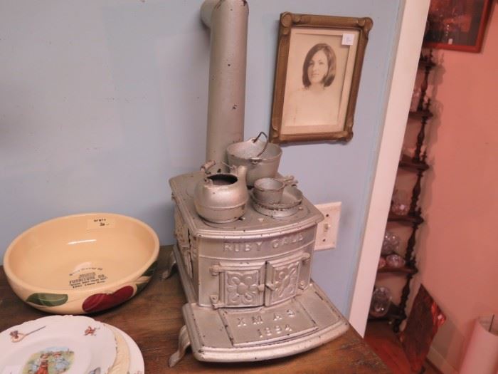 Ruby Gale iron stove, dated Christmas 1894