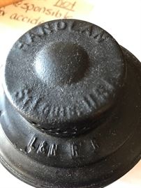 Antique 1925  Handlan L & N Railraod lantern. Blue globe has L & N etched on it. Rare find. Great condition 
