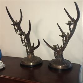 Horn look candle stands 