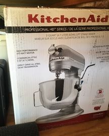 Kitchenaid Professional HD mixer NEW IN BOX