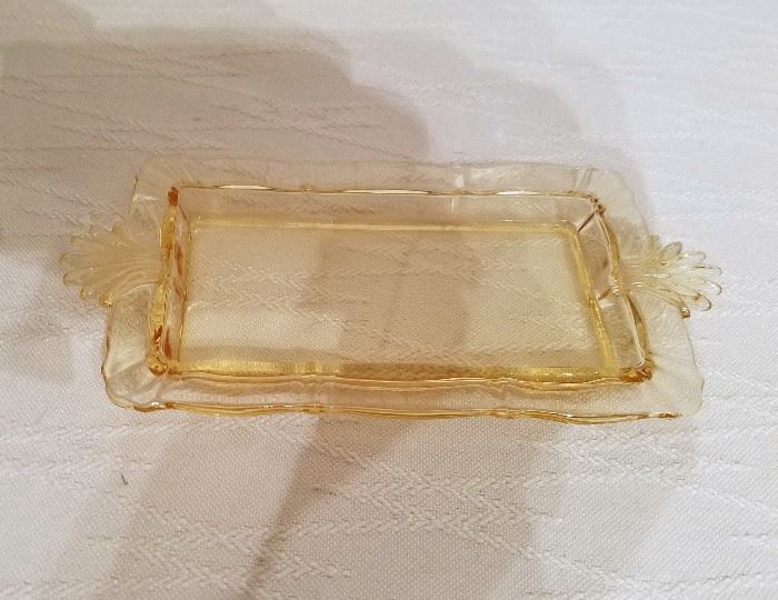 Fostoria Baroque yellow topaz underplate for creamer & sugar … can also be used as a butter dish.