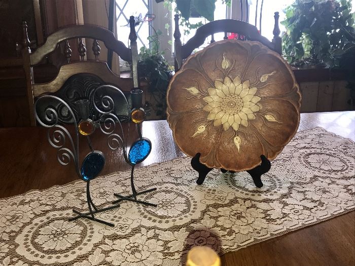 Decorative pieces - Stain glass peacock and wood bowl 