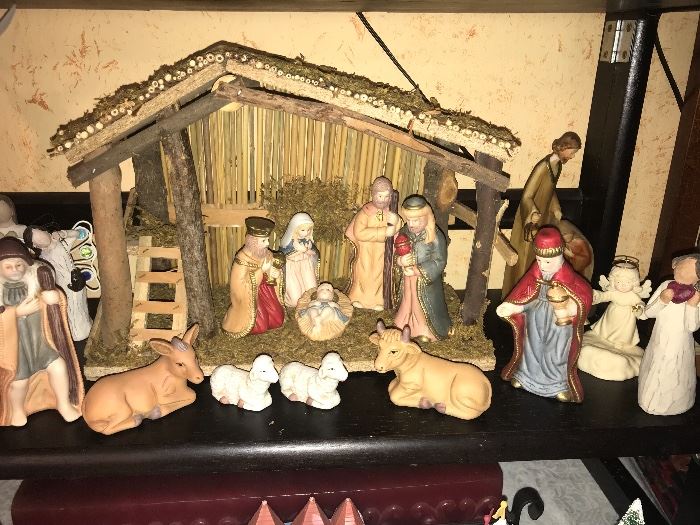 Manger/Nativity set