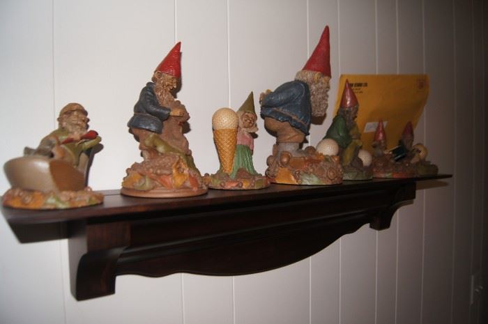 Cairn studios figurines
