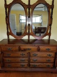 Double Mirror Dresser with Bedroom Suite 