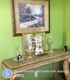 Gorgeous end table victories look$175:00