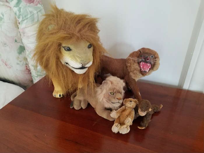 Early vintage stuffed toys 