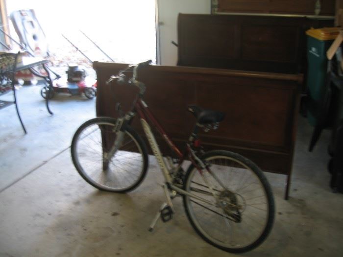 Schwinn's Mountain Bike with Sleigh Bed.