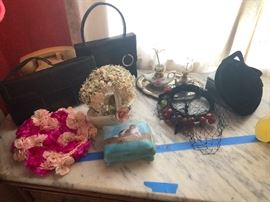 vintage pillbox hats and purses