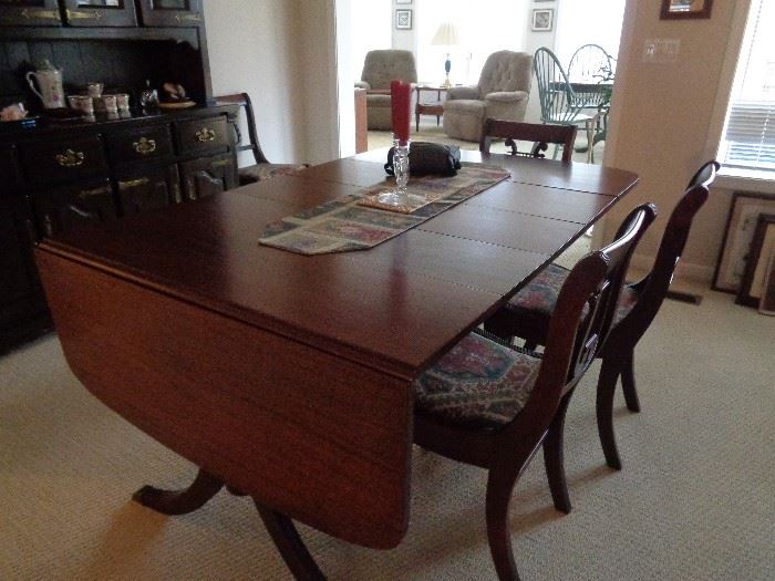 Duncan phyfe dining dining table w/6 chairs