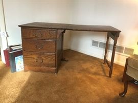 Fold Down Desk https://ctbids.com/#!/description/share/88285