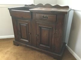 Vintage Bar https://ctbids.com/#!/description/share/88287