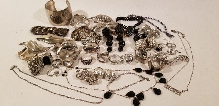 Signed Costume Jewelry- Silver and Black https://ctbids.com/#!/description/share/89497