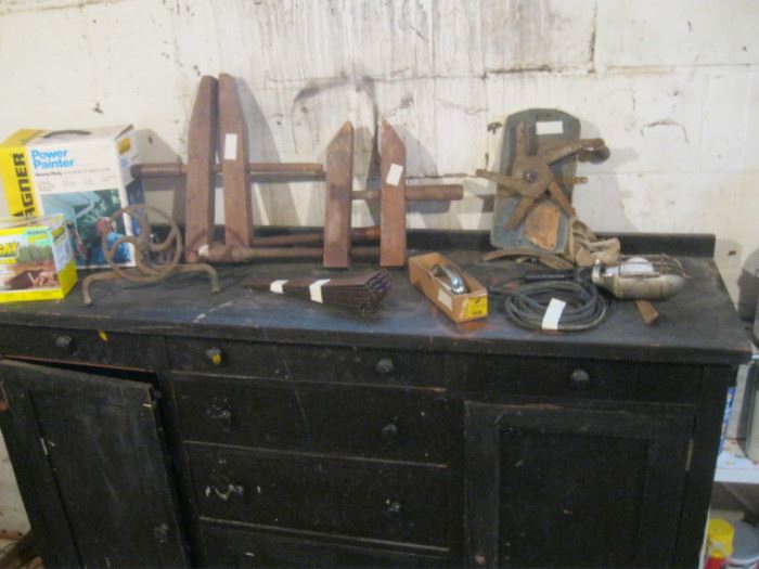 Vises and Tools
