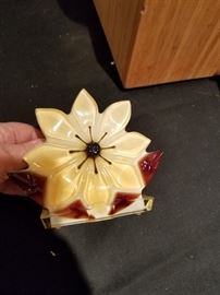 1950's floral napkin holder