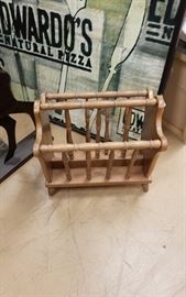 Vintage magazine rack with handle
