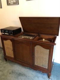 Zenith stereo cabinet