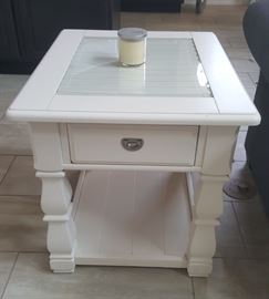 American Signature end table