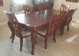 Dining room table with 8 chairs