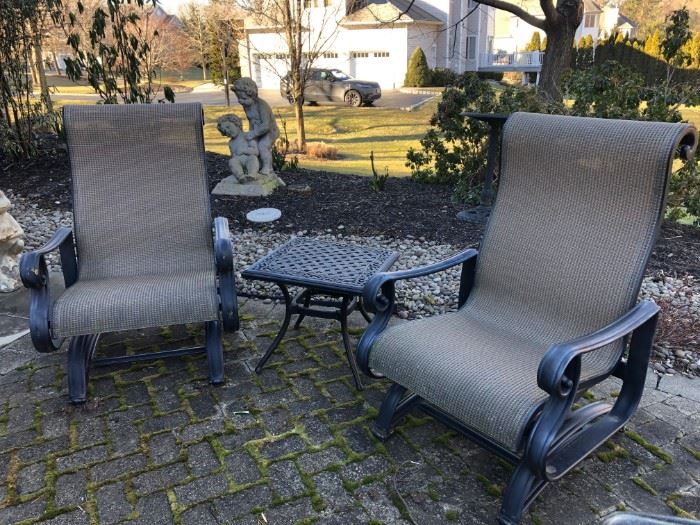 Carlsbad Sling back Swivel Patio Chairs & Side Table