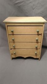 Vintage child's dresser