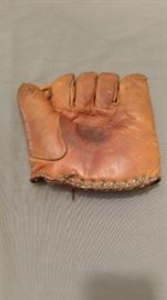 Vintage 1930's baseball glove