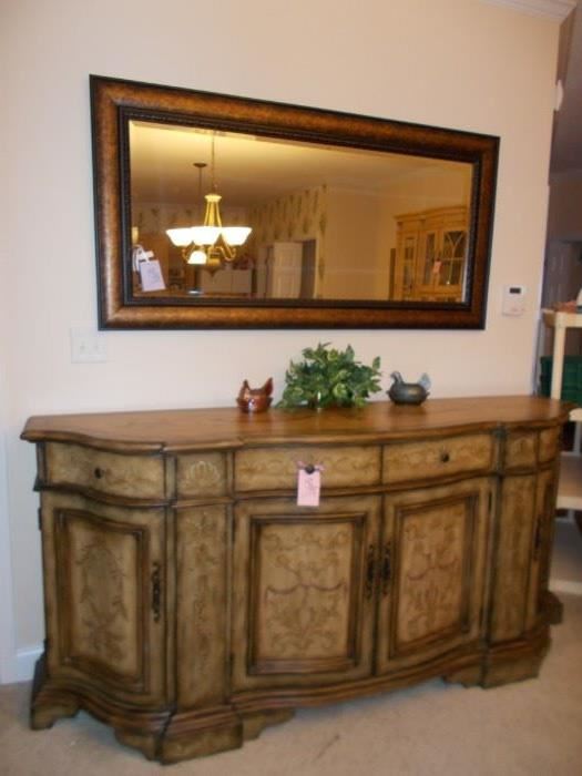 Beautiful console table with matching mirror