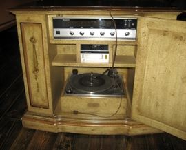 Look What's Inside, Magnavox record player turn table, 8 track player & amplyfier