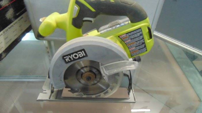 Ryobi saw w battery and charger