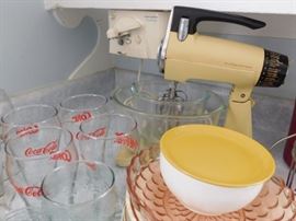 Vintage Mixer, Coca Cola Glasses