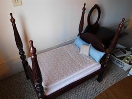 Miniature/Salesman Sample Bed 