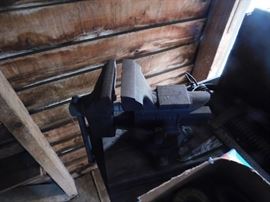 Second Vise