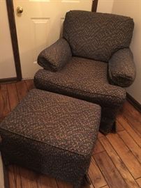 Comfy club chair and ottoman