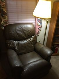 leather lay z boy and floor lamp