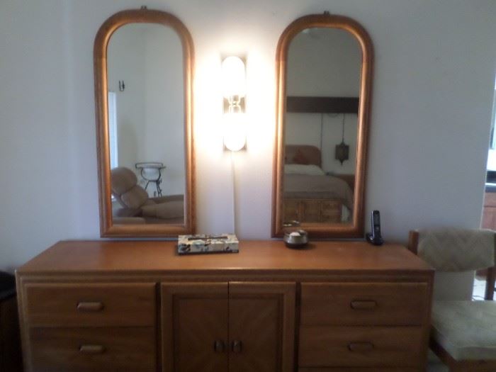 Basset Triple Dresser & 2 Mirrors