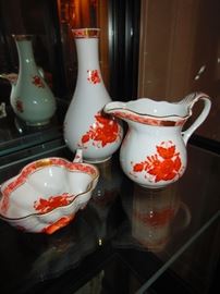 Herend cabinet vase, jug, and small dish