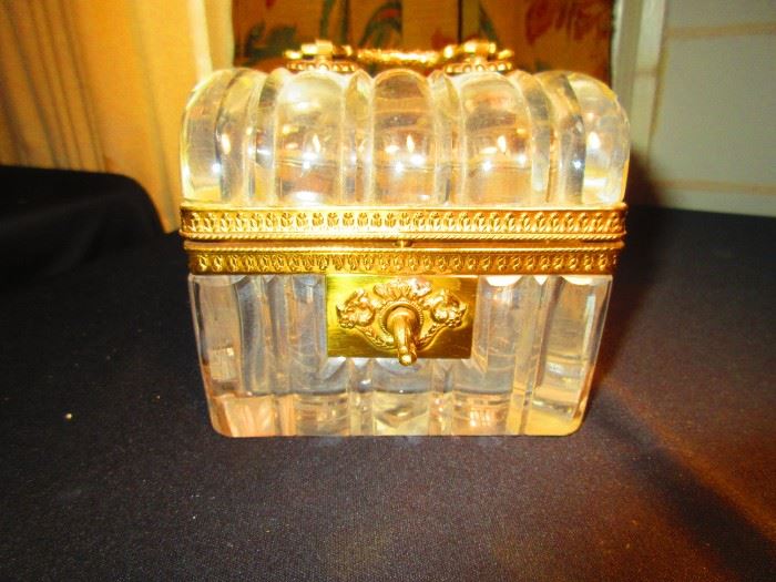 Small French Jewel casque